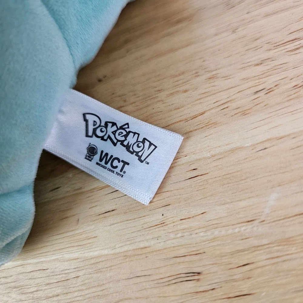 Pokemon Winking Bulbasaur Plush 8
